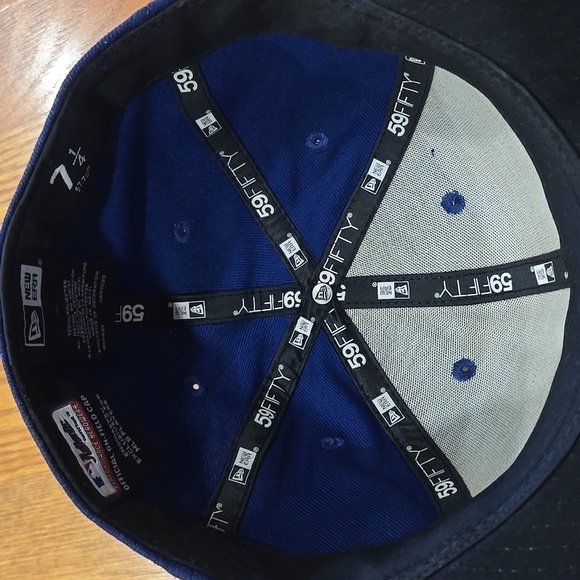 New Era Navy Blue LA Cap - Picture 7 of 10